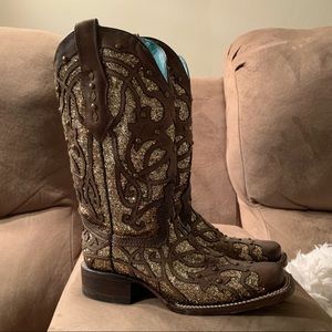 Corral cowgirl boots